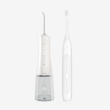 将图片加载到图库查看器，Oral Care Bundle: SonicSmile + AcquaFloss
